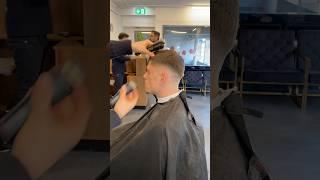 Vous en pensez quoi ? #barber #coiffeur #fade #lausanne