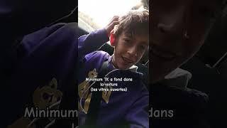 la coiffure ???? la voix ????