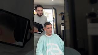 Jour 43 pour que tu trouves la coupe qu’il te faut ???? #barberdesign #fade #barbershop #hairstyle
