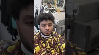 LE COIFFEUR DU MAROC M’A CHARCUTÉ